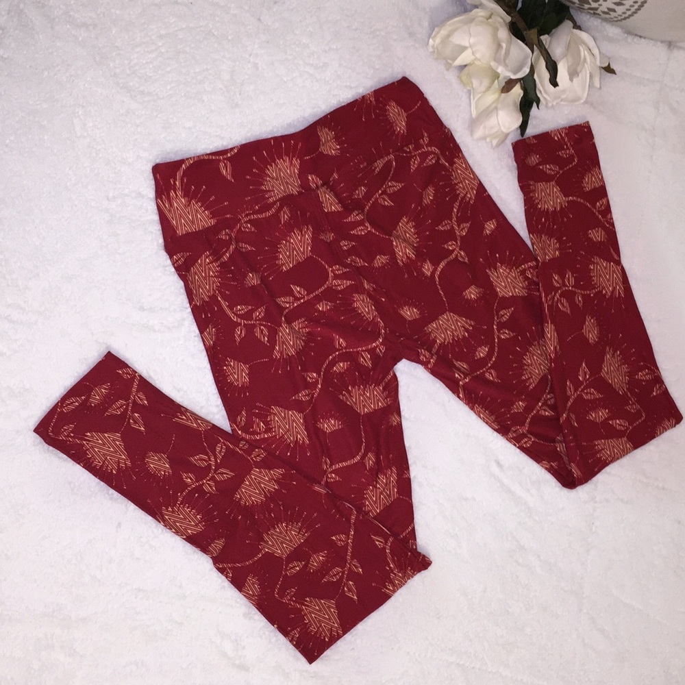 NWOT LuLaRoe🌿 Cozy Soft Leaf Print Leggings